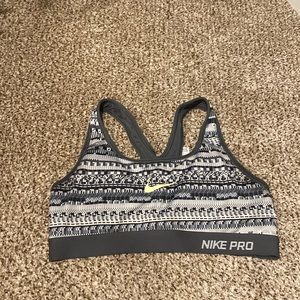 Nike Pro Sports Bra Digital Camo Small